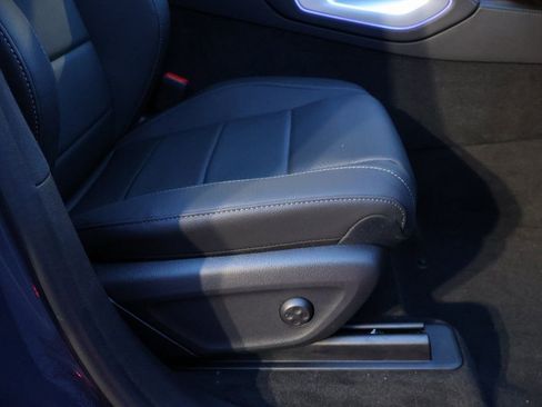 New 2026 Mercedes-Benz GLE 450 4MATIC Coupe image 12