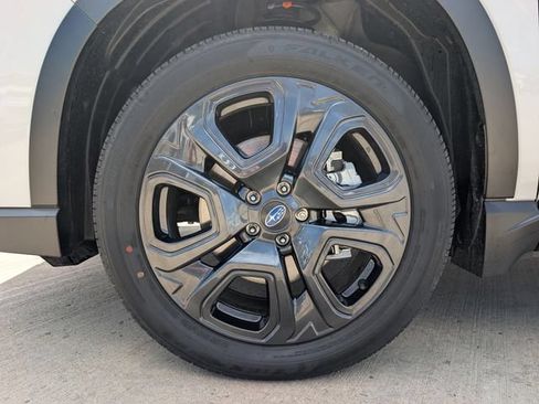 Used 2025 Subaru Ascent Bronze Edition AWD/4WD image 12