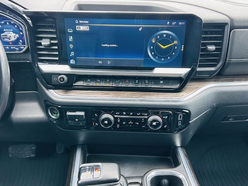 Used 2022 Chevrolet Silverado 1500 LT Trail Boss w/ LT Trail Boss Premium Package image 24