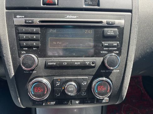 Used 2012 Nissan Altima 3.5 SR w/ Sport Pkg image 10