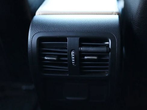 Used 2013 Volkswagen CC Sport Plus FWD image 33