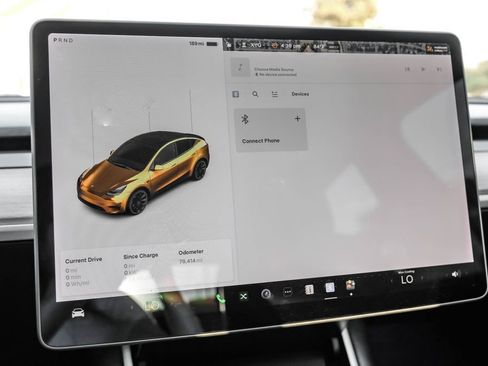 Used 2021 Tesla Model Y 2WD image 29