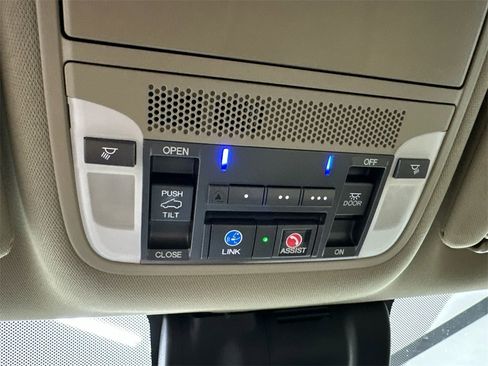 Used 2018 Acura MDX FWD w/ Advance & Entertainment image 37