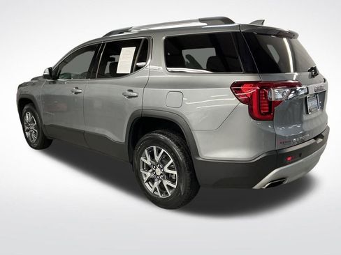 Certified 2023 GMC Acadia SLT w/ Technology Package image 3