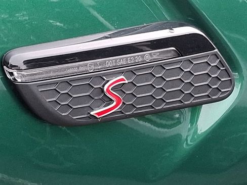 Certified 2022 MINI Cooper S image 28