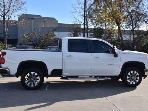 Used 2025 Chevrolet Silverado 2500 LT w/ Safety Package image 6
