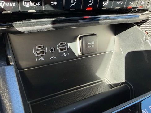 New 2025 Jeep Grand Cherokee Limited w/ Trailer Tow Package image 22