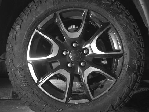Used 2025 Jeep Compass Trailhawk AWD/4WD image 15