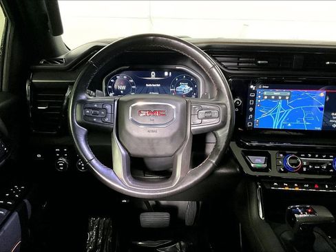 Used 2022 GMC Sierra 1500 AT4 w/ AT4 Premium Package image 5