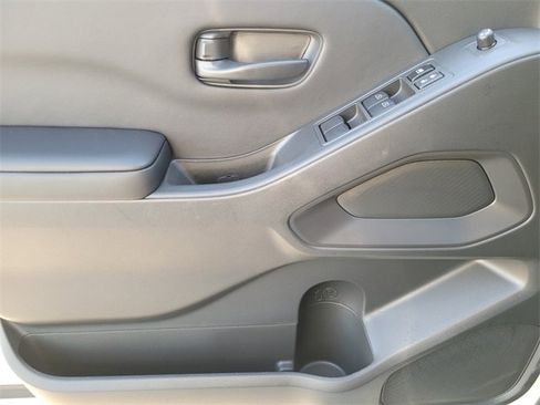 New 2026 Nissan Frontier SV w/ SV Convenience Package image 21