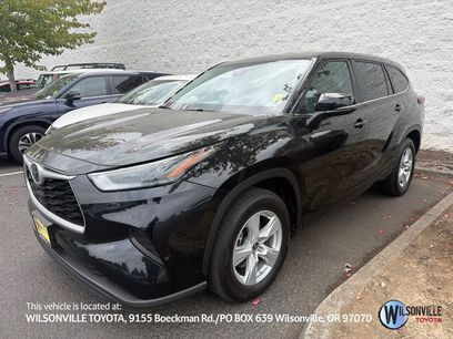 Used 2023 Toyota Highlander L