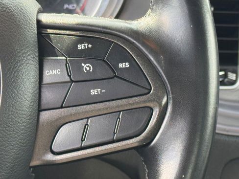 Used 2023 Dodge Charger SXT image 17