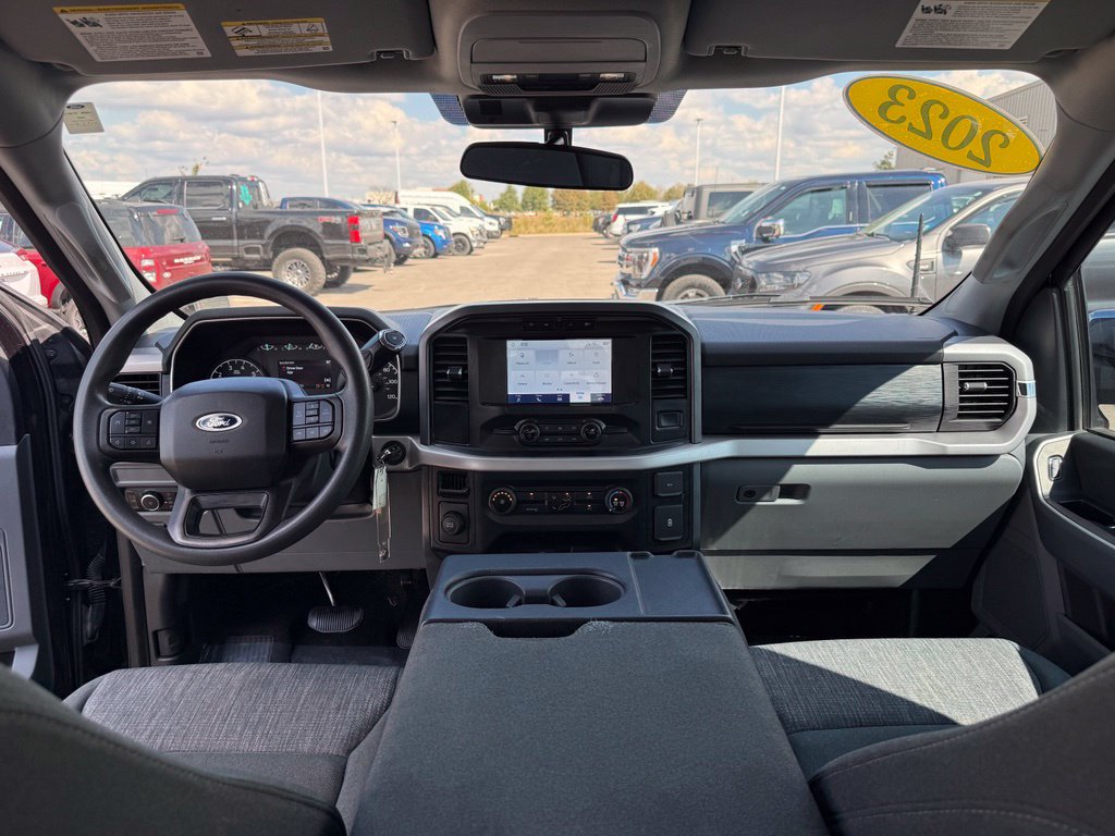 Used 2023 Ford F150 XLT RWD image 12