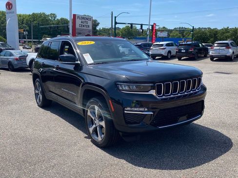 Used 2022 Jeep Grand Cherokee Limited 4xe AWD/4WD image 1