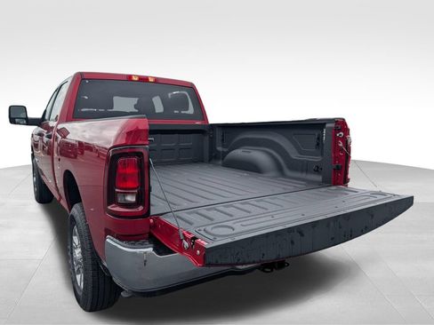 New 2026 RAM 2500 Big Horn AWD/4WD image 7