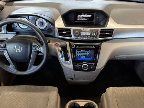 Used 2014 Honda Odyssey EX image 13