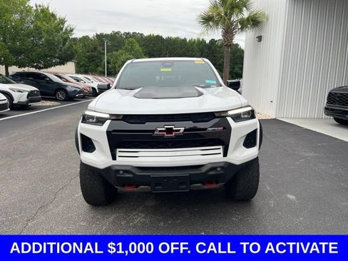 Used 2023 Chevrolet Colorado ZR2 w/ ZR2 Convenience Package III AWD/4WD image 38