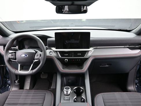 New 2026 Ford Explorer ST-Line w/ ST-Line Street Pack image 16