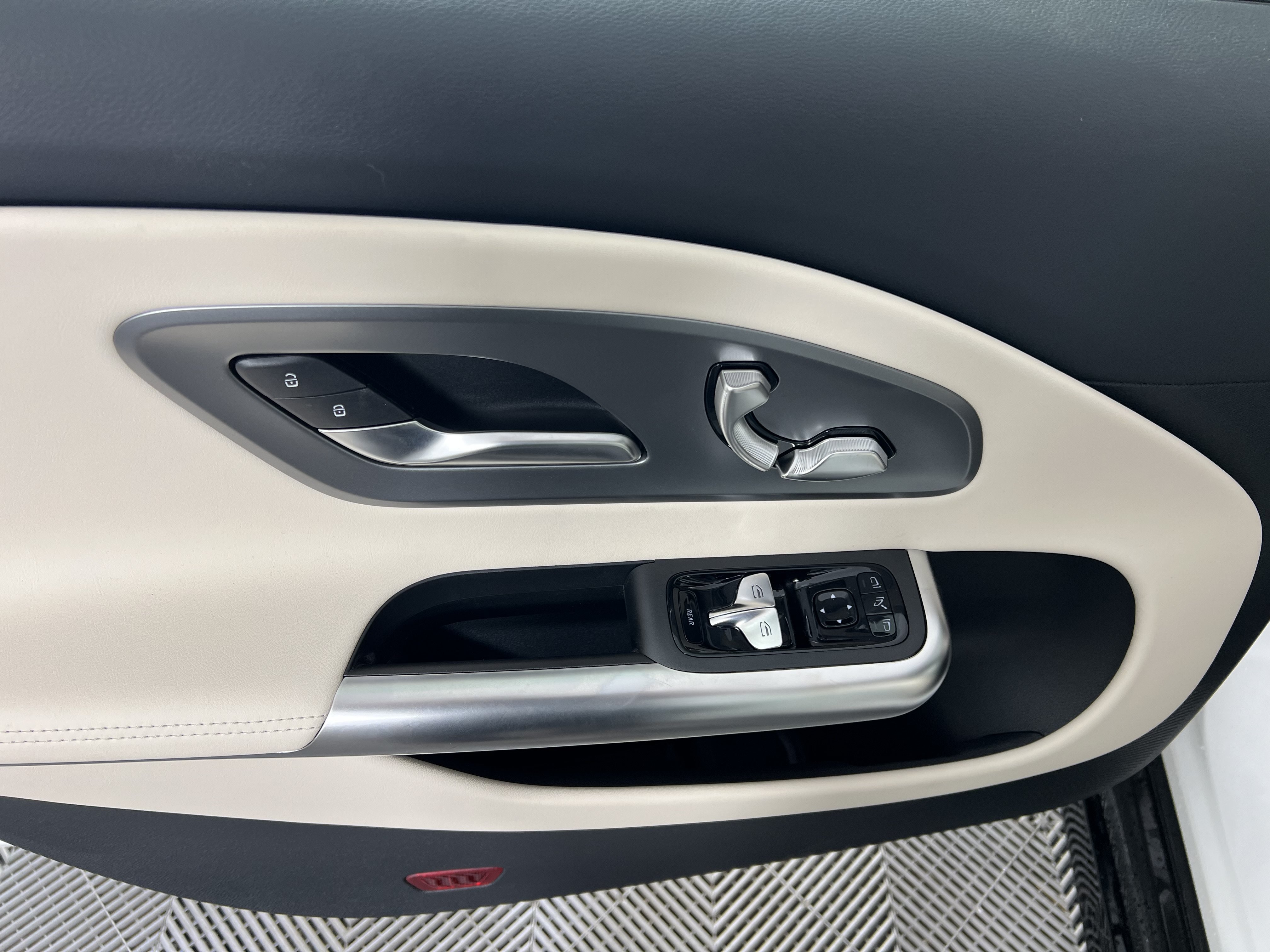 New 2027 Mercedes-Benz CLA 220 image 19