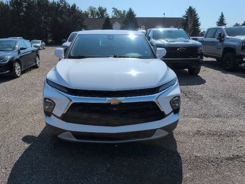 Used 2024 Chevrolet Blazer LT w/ LPO, Floor Liner Package AWD/4WD image 2