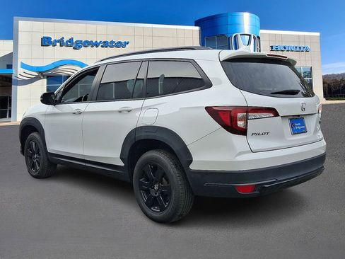 Used 2022 Honda Pilot TrailSport image 4
