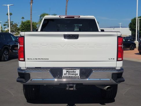 Used 2025 Chevrolet Silverado 2500 LTZ AWD/4WD image 24