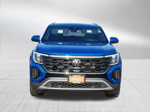 Certified 2024 Volkswagen Atlas Cross Sport SEL image 2