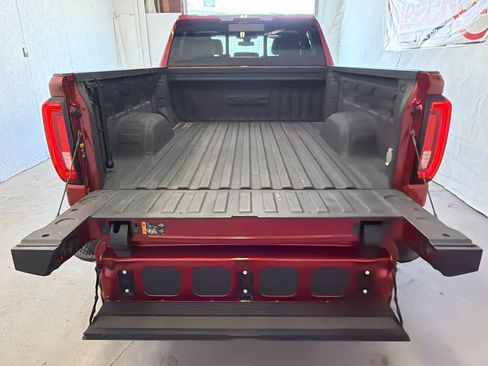 Used 2019 GMC Sierra 1500 SLT w/ SLT Premium Plus Package AWD/4WD image 8