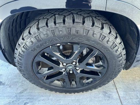 Used 2022 Land Rover Defender 110 XS Edition image 19