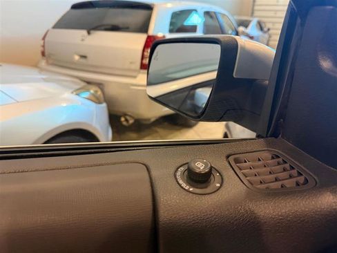 Used 2019 Ford Flex Limited image 27