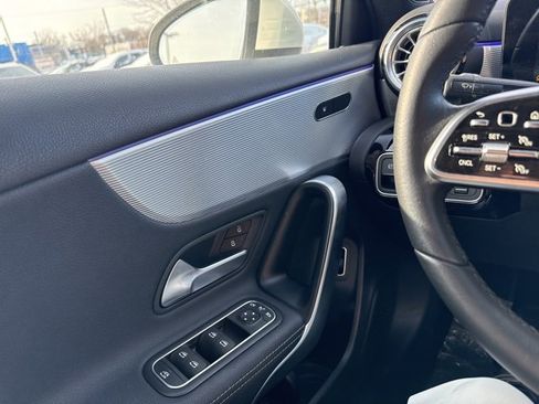 Used 2022 Mercedes-Benz A 220 4MATIC image 17