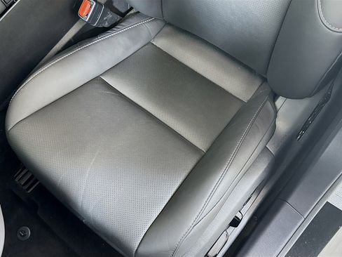 Used 2024 Lexus ES 250 w/ Premium Package image 20