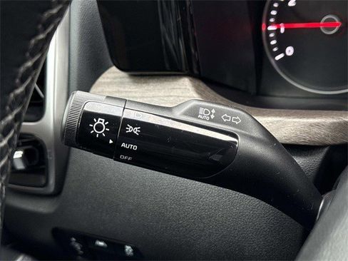 Used 2023 Kia Sorento S w/ Panoramic Sunroof Package image 27