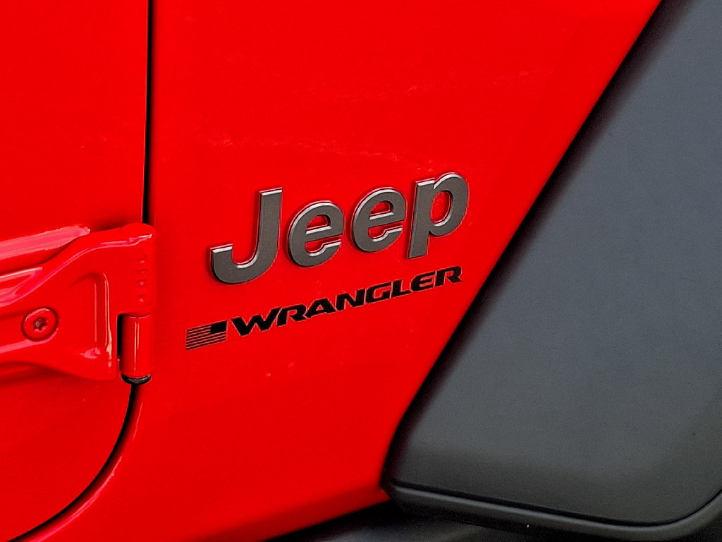 Used 2024 Jeep Wrangler Unlimited Rubicon AWD/4WD image 30