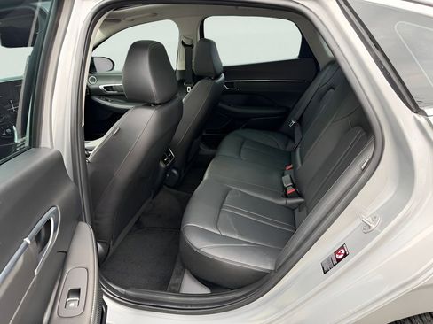 Used 2023 Hyundai Sonata Limited FWD image 36