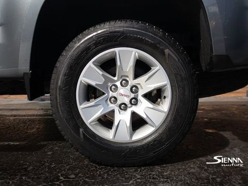 Used 2018 GMC Canyon SLE w/ SLE Convenience Package image 41