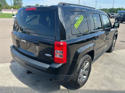 Used 2015 Jeep Patriot High Altitude FWD image 5