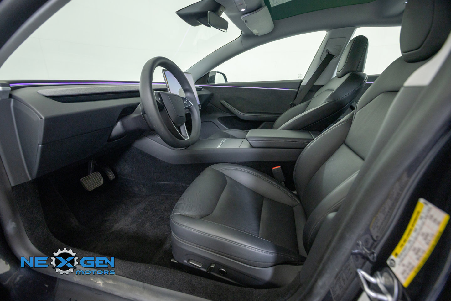 Used 2025 Tesla Model 3 Long Range AWD/4WD image 10