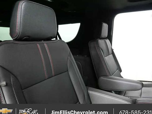New 2026 Chevrolet Suburban RST w/ Comfort Package RWD image 22