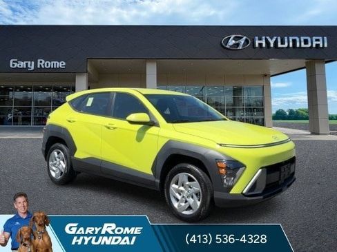 Certified 2024 Hyundai Kona SE AWD/4WD image 2
