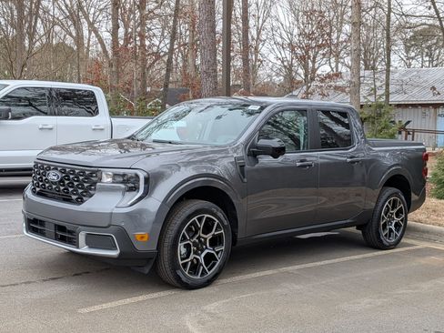 New 2026 Ford Maverick Lariat w/ 4K Tow Package AWD/4WD image 6