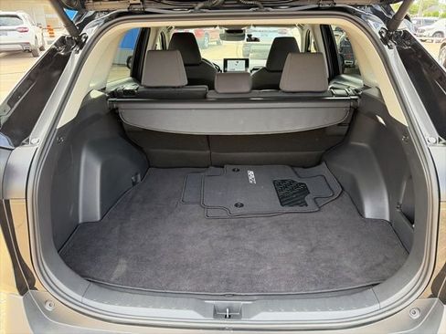Used 2025 Toyota RAV4 XLE w/ Convenience Package image 7
