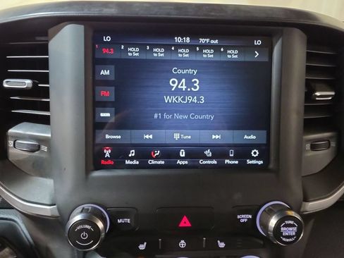 Used 2021 RAM 1500 Big Horn AWD/4WD image 12