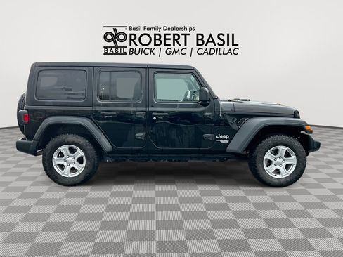 Used 2020 Jeep Wrangler Unlimited Sport S AWD/4WD image 9