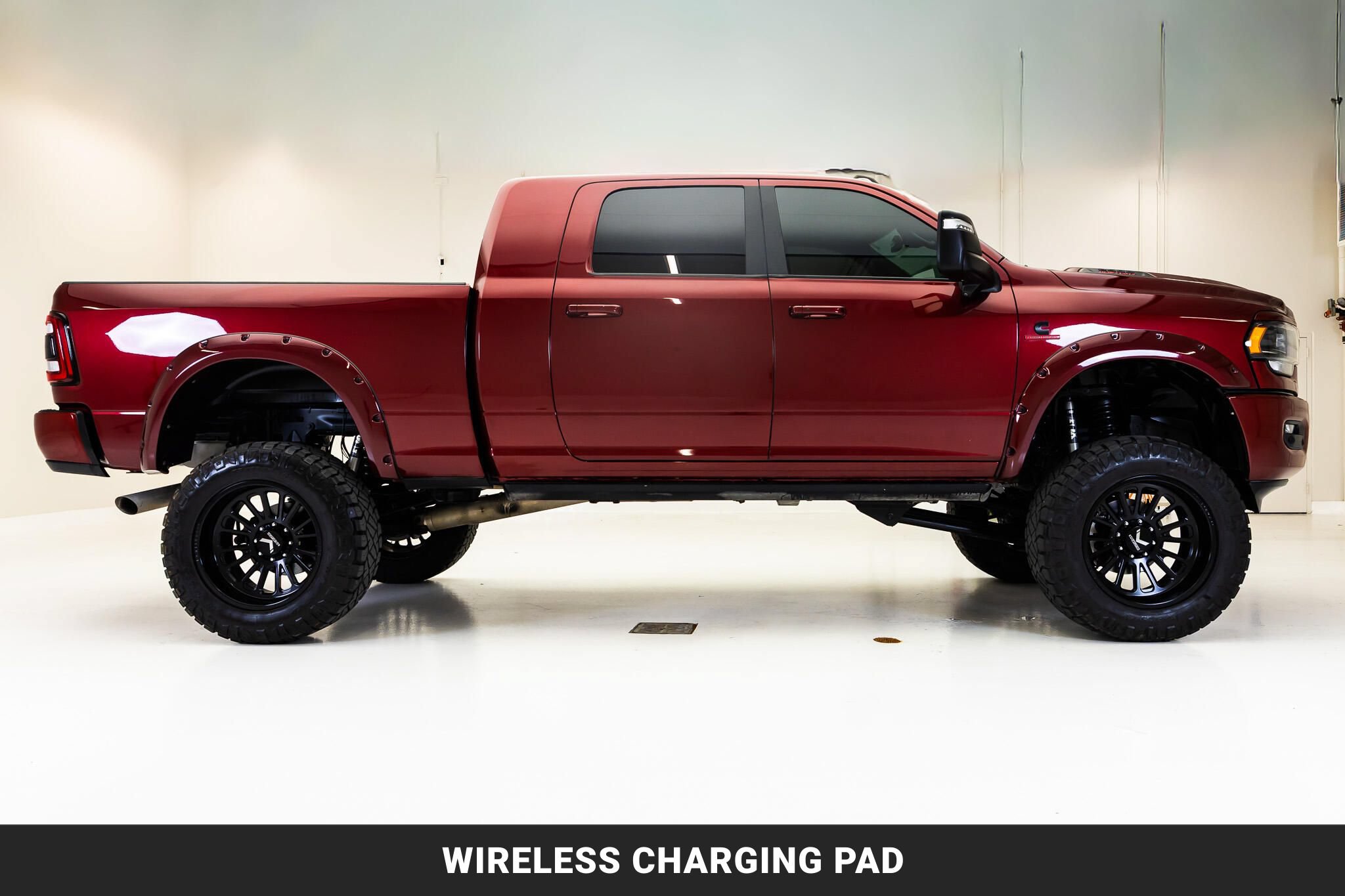 Used 2023 RAM 2500 Limited AWD/4WD image 10