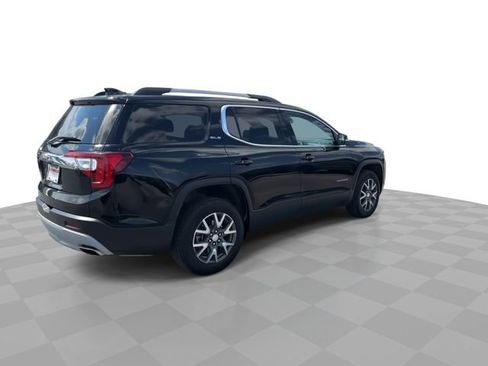 Used 2023 GMC Acadia SLE w/ Driver Convenience Package FWD image 8