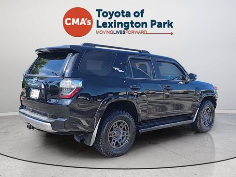 Used 2020 Toyota 4Runner TRD Off-Road Premium w/ Moonroof Package AWD/4WD image 5