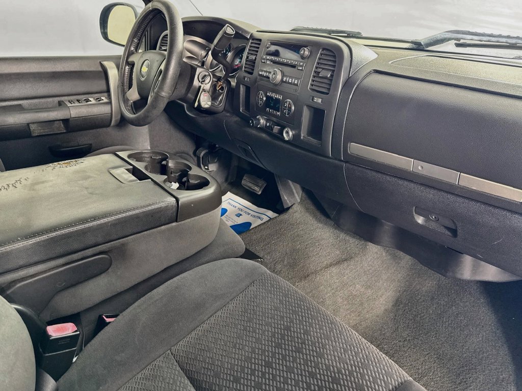 Used 2008 Chevrolet Silverado 1500 LT w/ Power Pack Plus RWD image 33