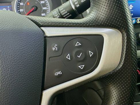 Used 2021 GMC Acadia SLE w/ Driver Convenience Package FWD image 19