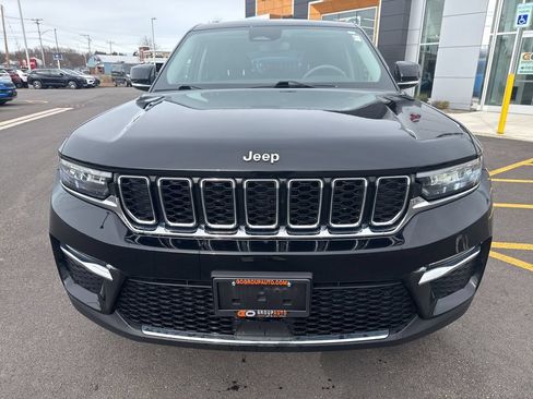 Used 2023 Jeep Grand Cherokee Limited AWD/4WD image 2